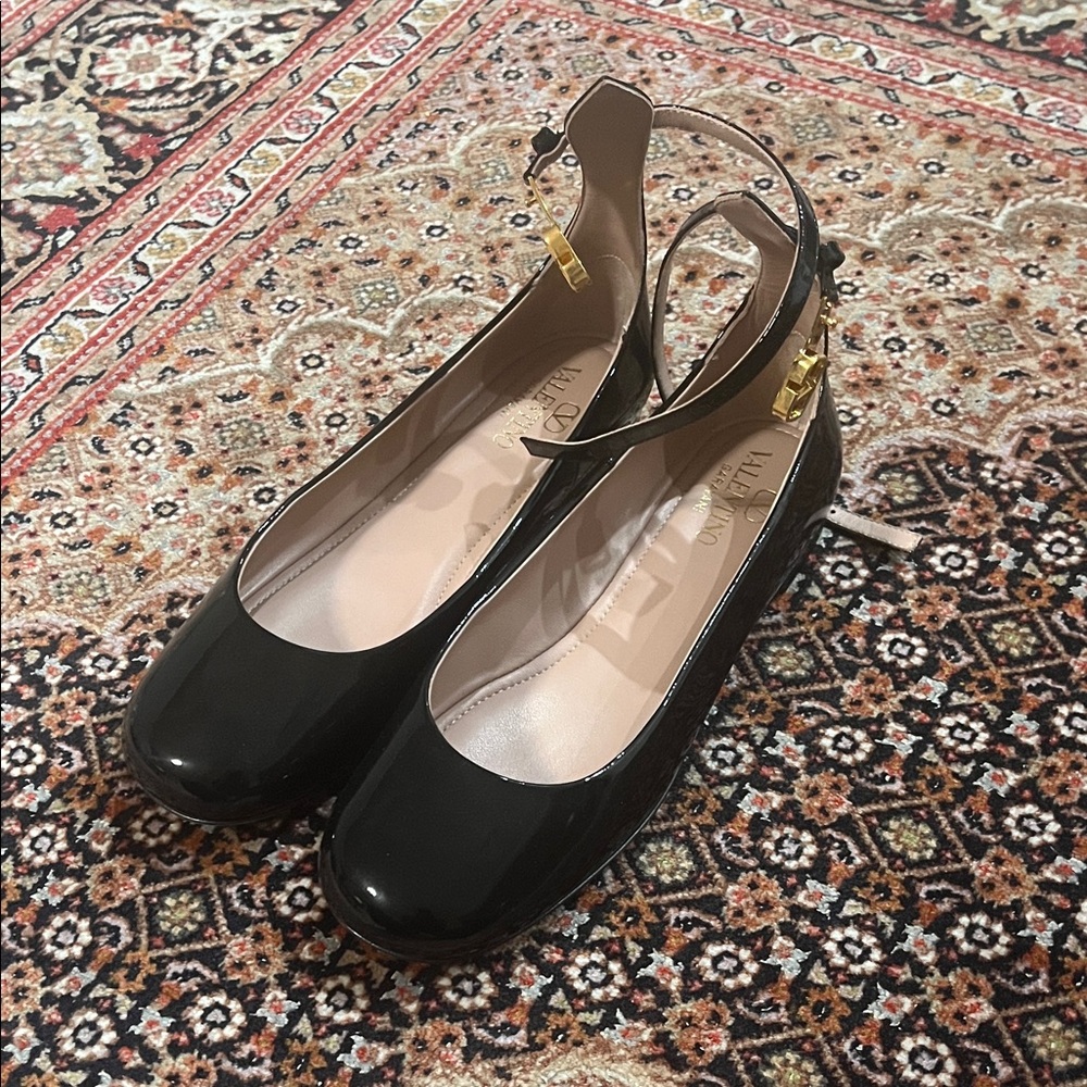 Valentino Black VLOGO Mary Jane Flats Size 35 (5)
